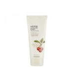 The Face Shop Herb Day 365 Master Blending Foaming Cleanser Acerola & Blueberry, 170ml - Image 3